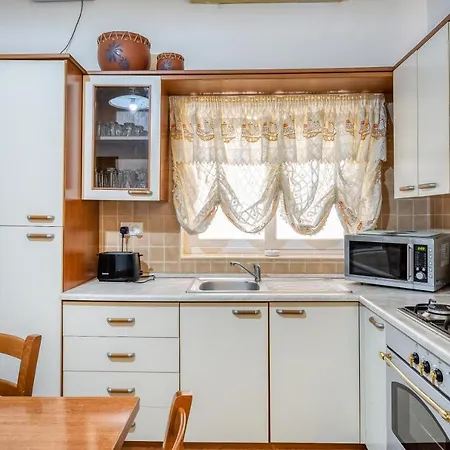 Lovely, Comfy 2br With Comfy Sofa W/wifi & Ac By 360 Estates *