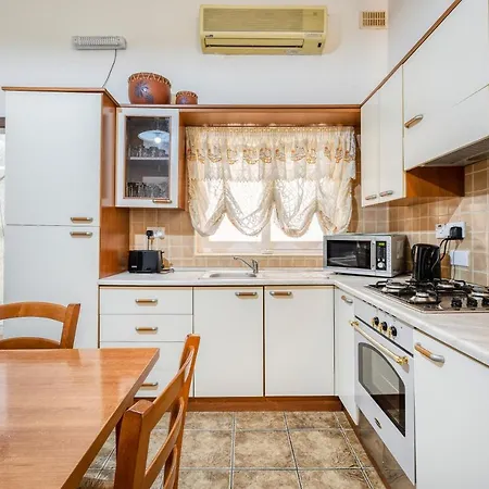 Lovely, Comfy 2br With Comfy Sofa W/wifi & Ac By 360 Estates *