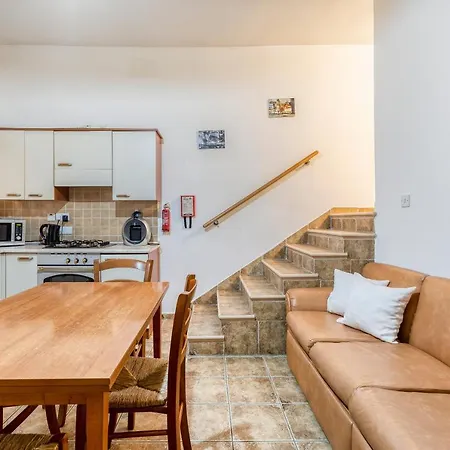 Lovely, Comfy 2br With Comfy Sofa W/wifi & Ac By 360 Estates Apartment St. Paul's Bay