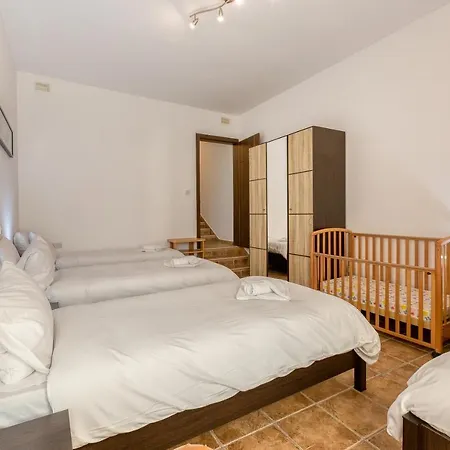 Lovely, Comfy 2br With Comfy Sofa W/wifi & Ac By 360 Estates